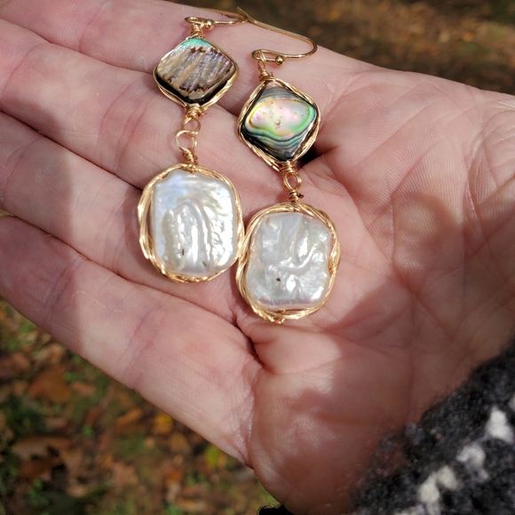 Abalone Shell And Freshwater Pearl Drop Earrings - Picture 7 of 7